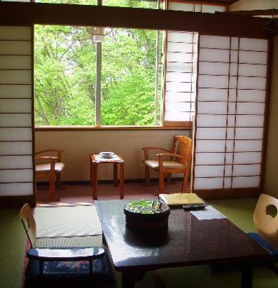 Kirishimaya Ryokan Kusatsu  Zimmer foto